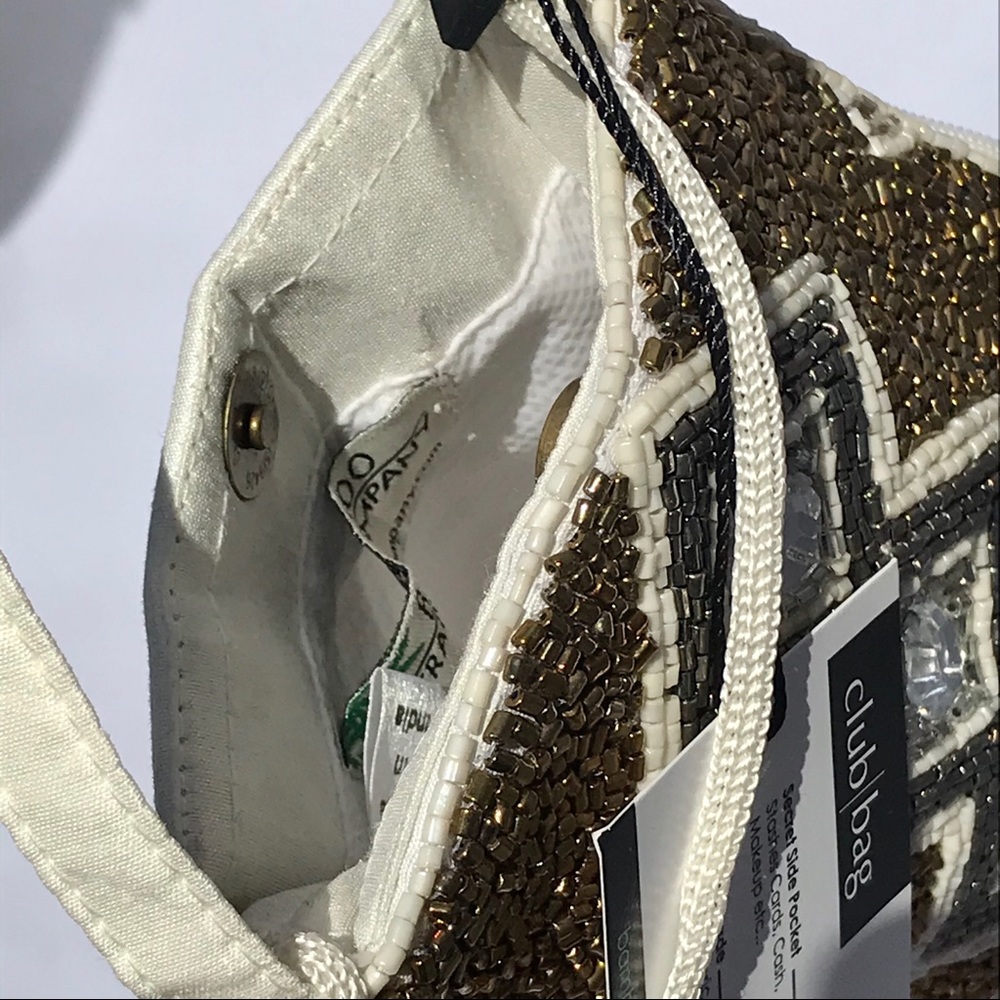 NWT beaded cross body bag - Picture 3 of 4